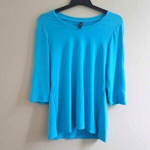 Casual Top w/CUTOUT SLEEVES Unique & Soft, Very Nice Top, MADE IN USA, Turquoise